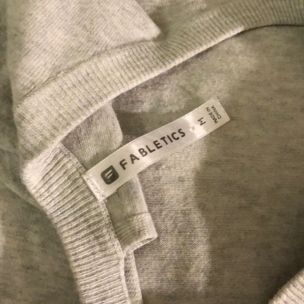 Fabletics open back sweater - Picture 5 of 5